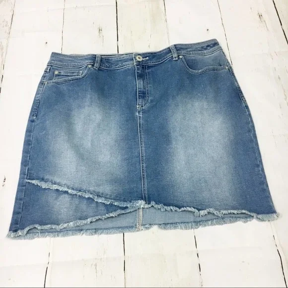 INC International Concepts Tulip-Hem Jean Skirt - Picture 5 of 8